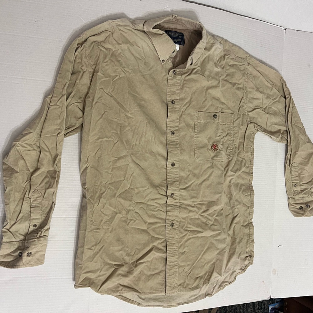 Twentyx by Wrangler Men's Beige button down large shirt